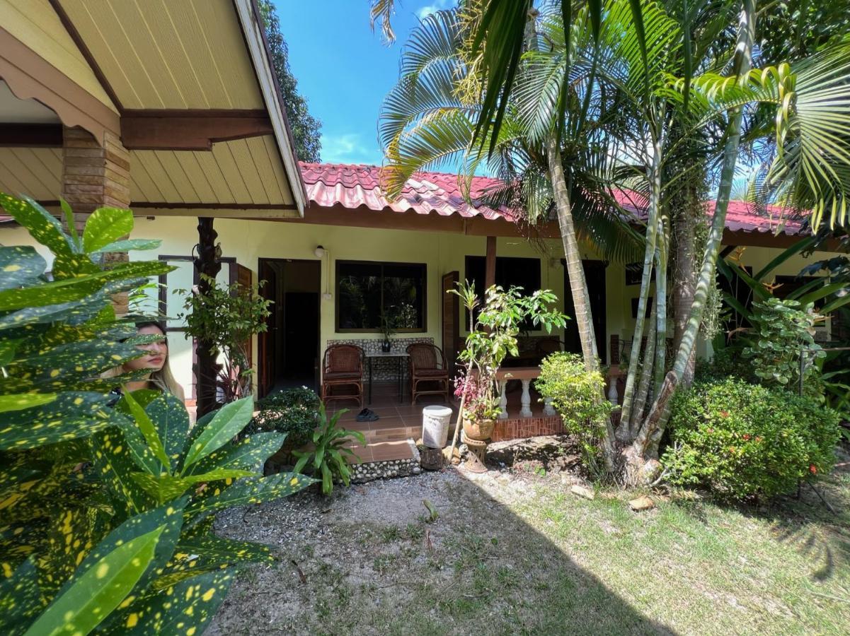 Garden Bungalow Resort ท้ายเหมือง ภายนอก รูปภาพ